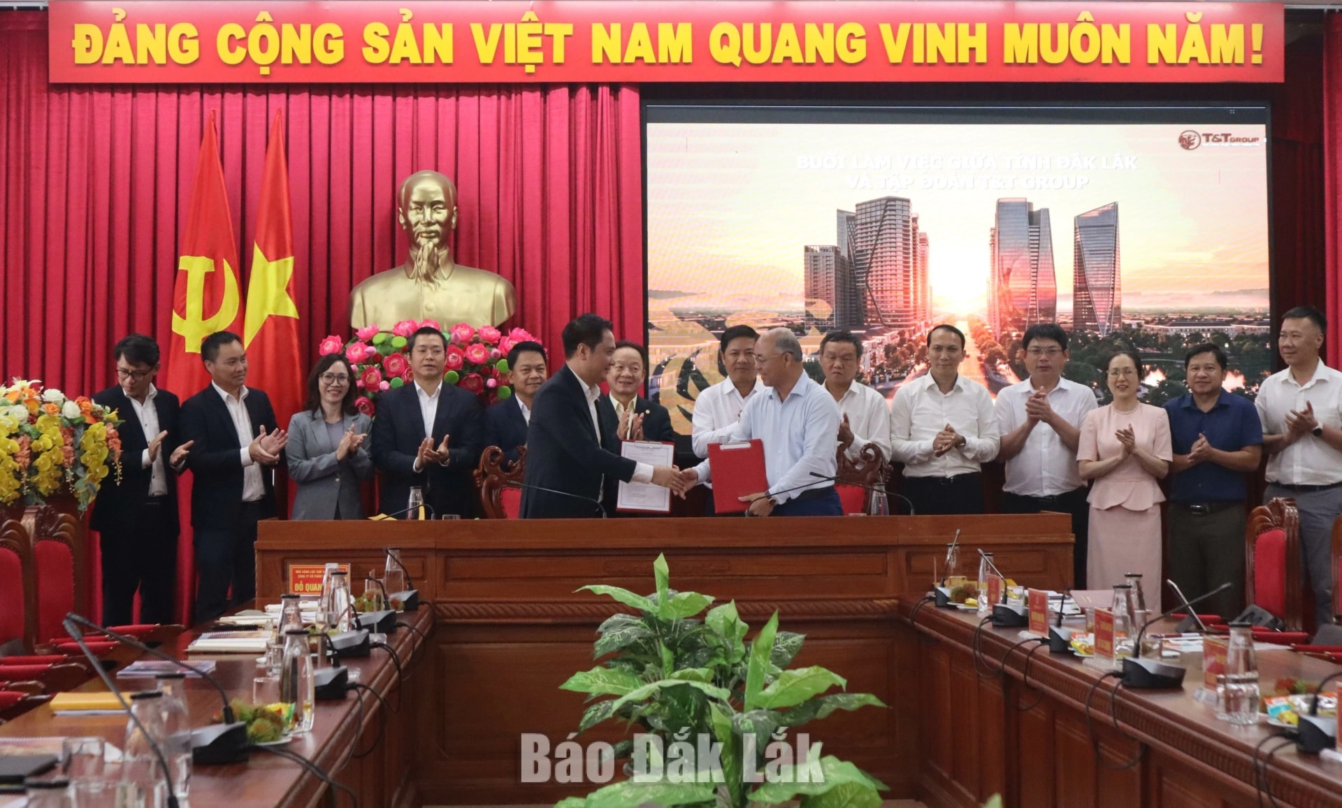 Doanh nghiệp của bầu Hiển đề xuất đầu tư hai khu đô thị gần 65.000 tỷ tại tỉnh lớn thứ 3 Việt Nam - Ảnh 2. Doanh nghiệp của bầu Hiển đề xuất đầu tư hai khu đô thị gần 65.000 tỷ tại tỉnh lớn thứ 3 Việt Nam - Ảnh 2.