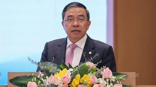 Nhận chỉ đạo từ tỷ phú Phạm Nhật Vượng, Vinhomes tuyên bố ngưng hoàn toàn việc mở rộng quỹ đất - Ảnh 1.