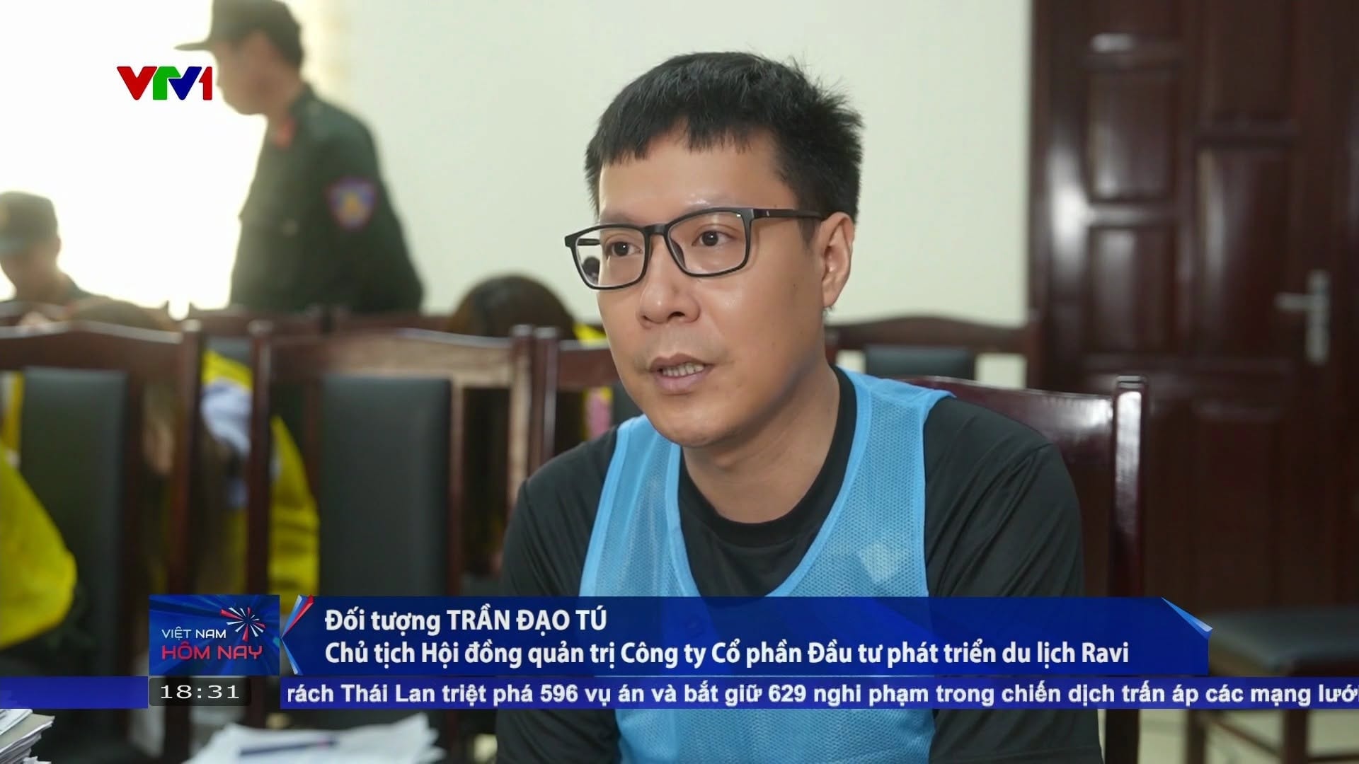 Bắt loạt Giám đốc công ty du lịch lớn, tịch thu hơn 16,6 tỷ đồng tiền mặt, phong tỏa gần 59,8 tỷ trong tài khoản, 7 ô tô, 10 sổ đỏ - Ảnh 6.