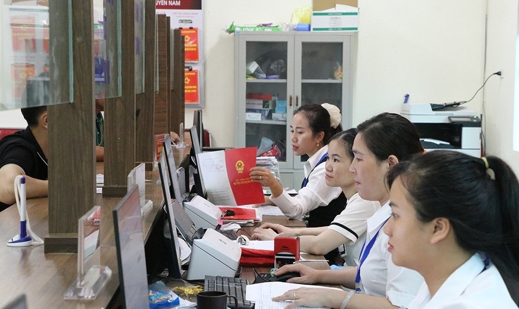 lam-viec-2.jpg