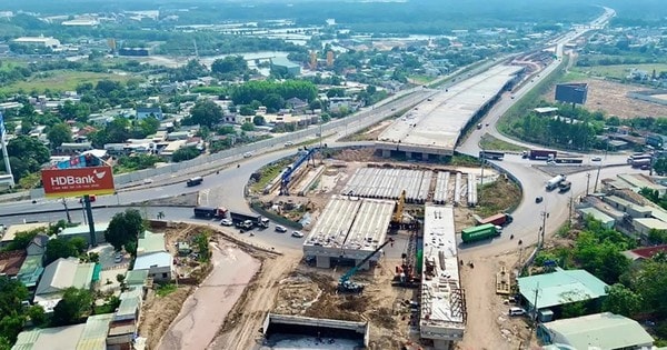 Tháng này, hạng mục quan trọng của tuyến cao tốc hơn 57km kết nối siêu sân bay Long Thành sẽ hoàn thành