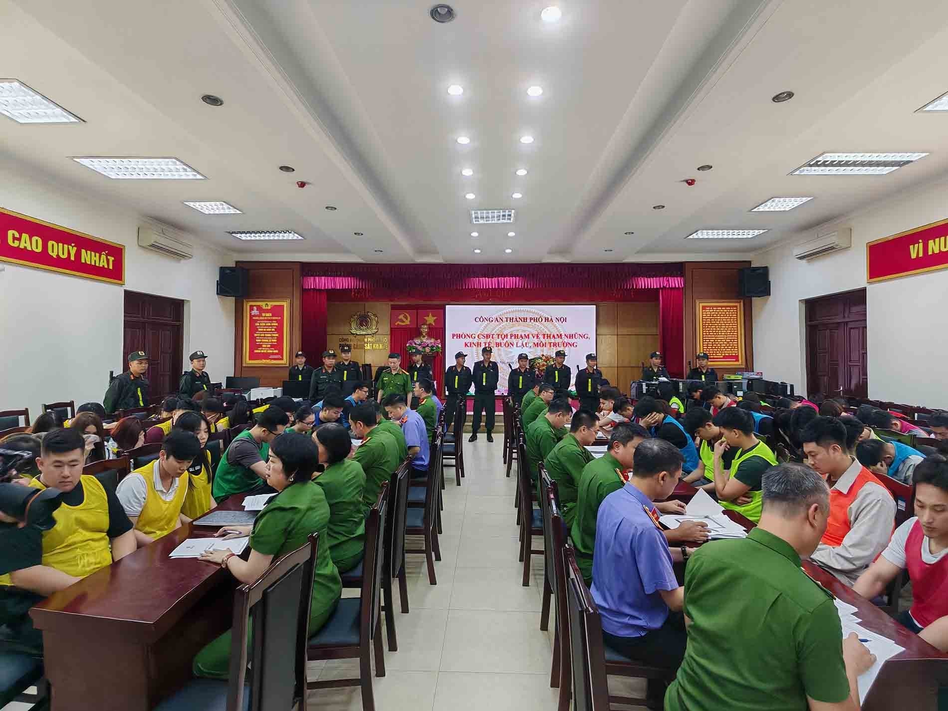 họp dong ky nghi