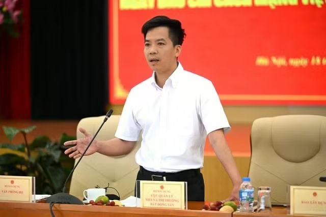 Ông Hà Quang Hưng - Cục phó Cục Quản lý nhà và thị trường bất động sản - Bộ Xây dựng Nhà ở cho thuê sẽ “cất cánh” trong những năm tới? - Ảnh 1.