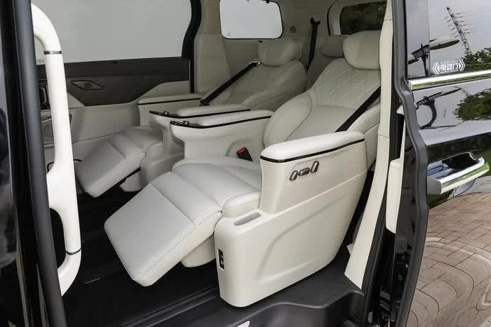 Hàng ghế VIP Wey Gaoshan 7 2026