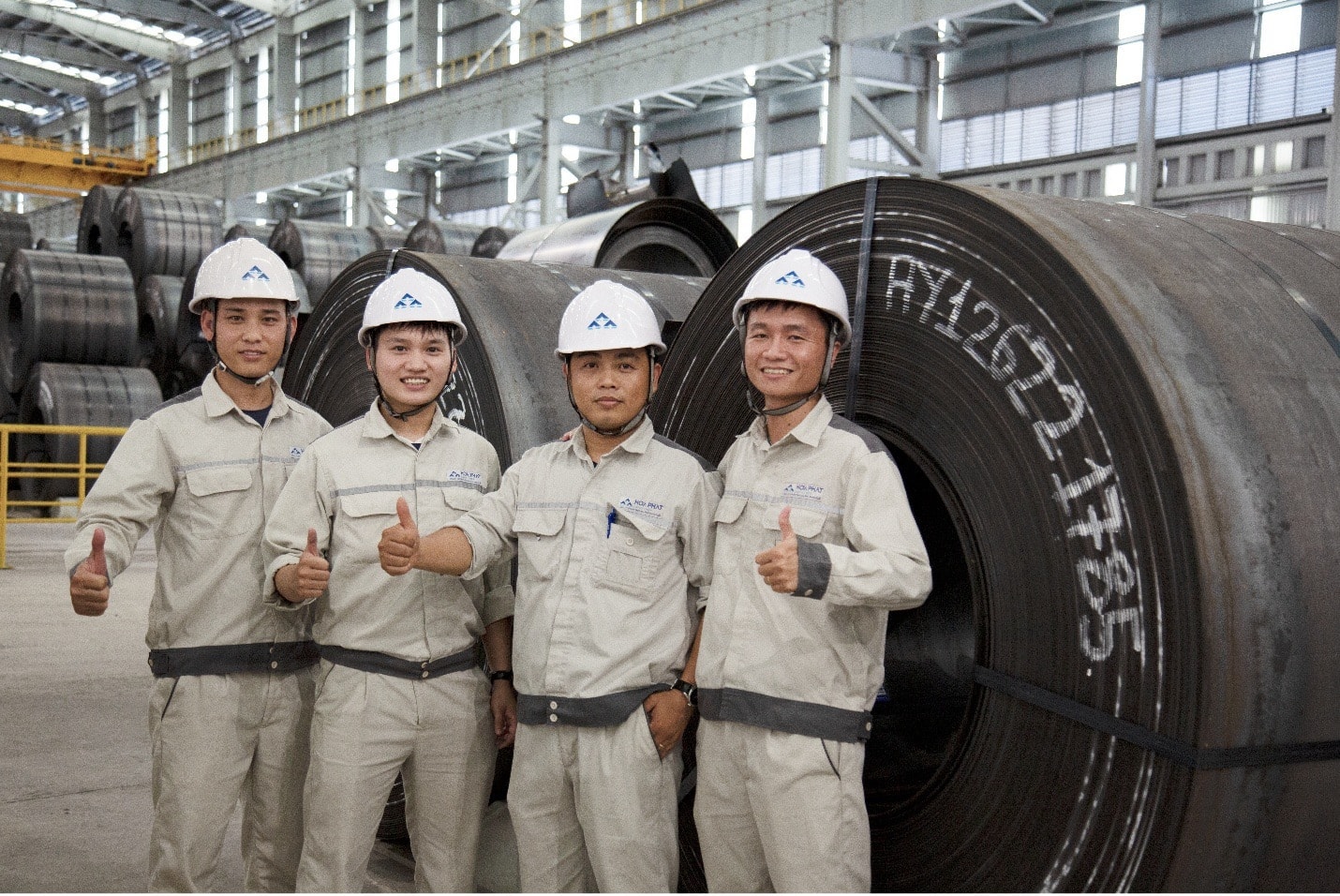 Hòa Phát (HPG) chế tạo thành công thép đặc chủng đầu tiên tại Việt Nam, phục vụ sản xuất ô tô và công nghiệp nặng