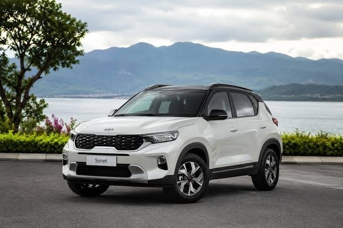 kia-sonet-the-he-moi-1.jpg