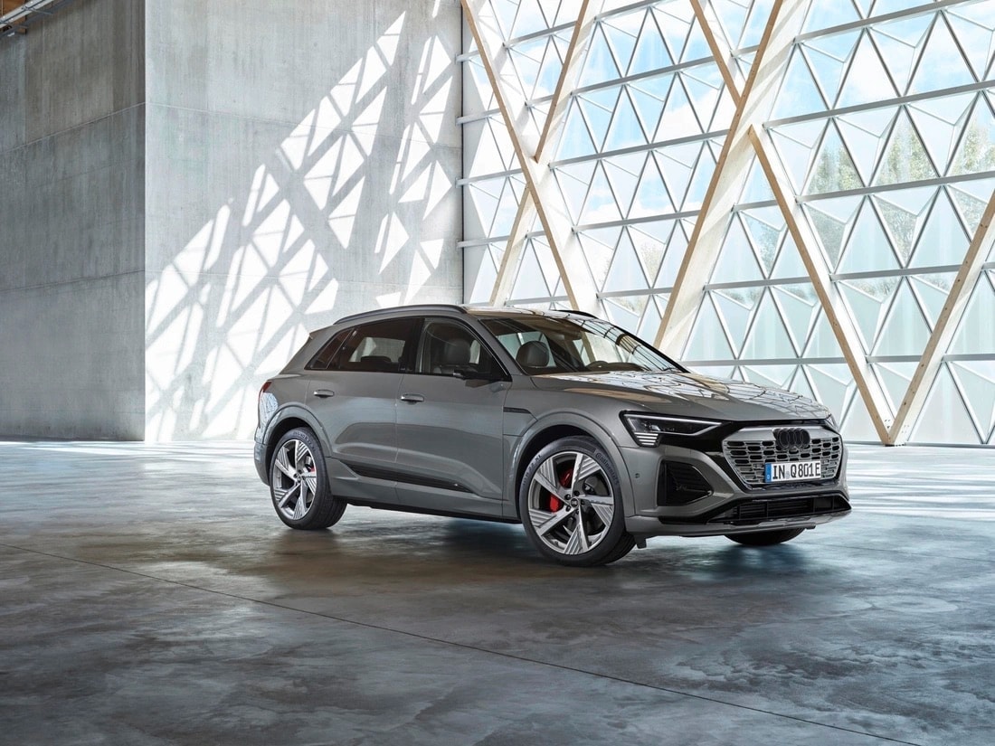 2024-audi-q8-e-tron-suv-049-16679959652261306268832.jpg