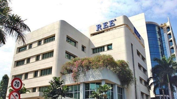 ree.jpg