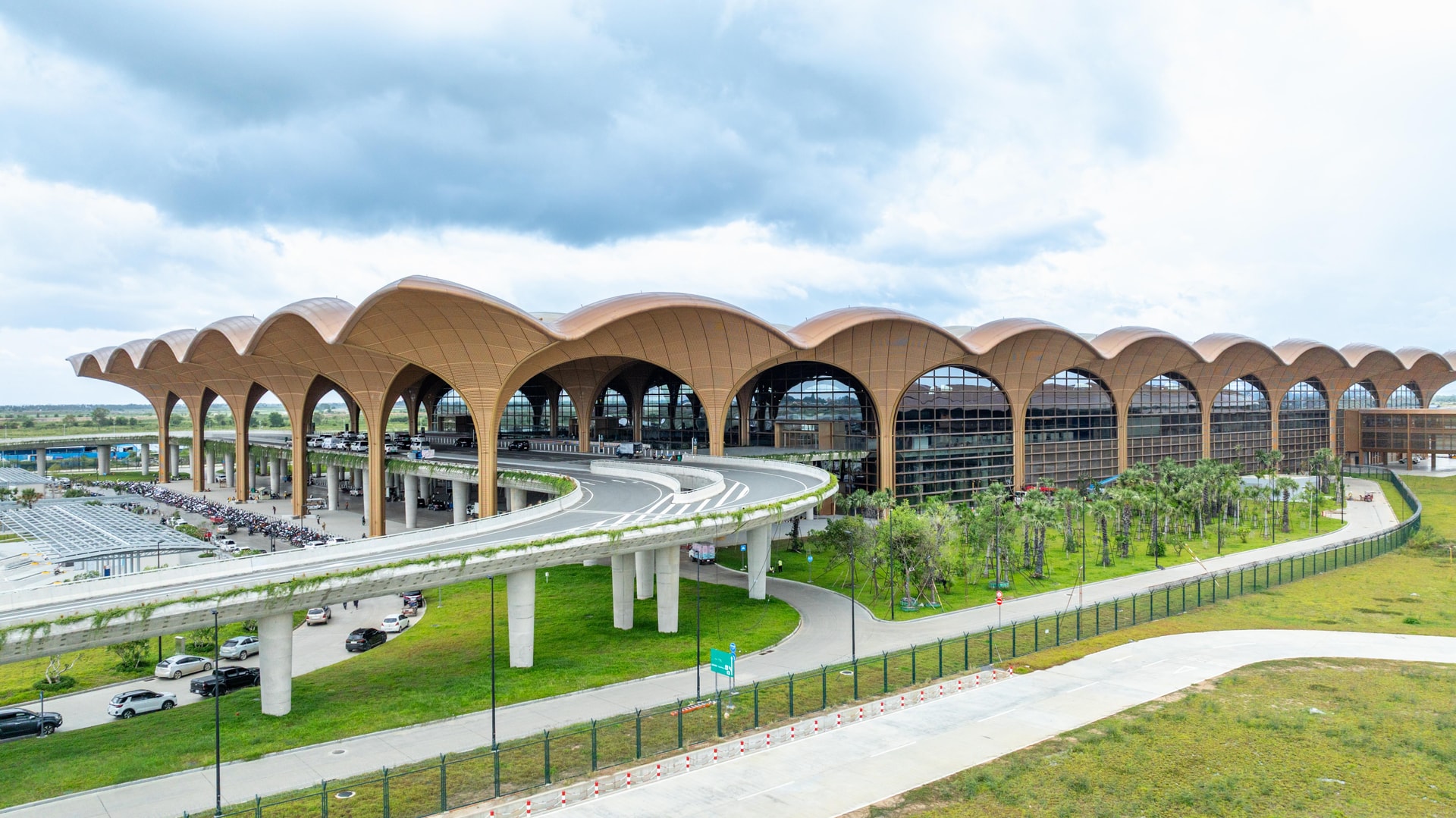 techo_international_airport_terminal_1782121439.jpg