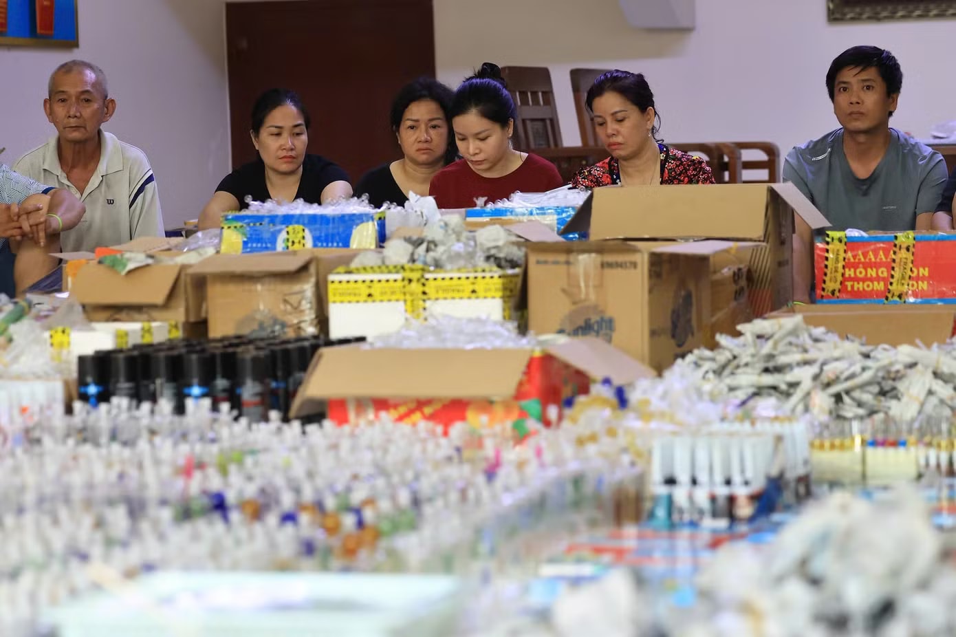 Đường dây bị triệt phá từ những chi tiết nhỏ. Đánh sập xưởng sản xuất dụng cụ phục vụ sử dụng ma túy quy mô ‘khủng’ - Ảnh 3.