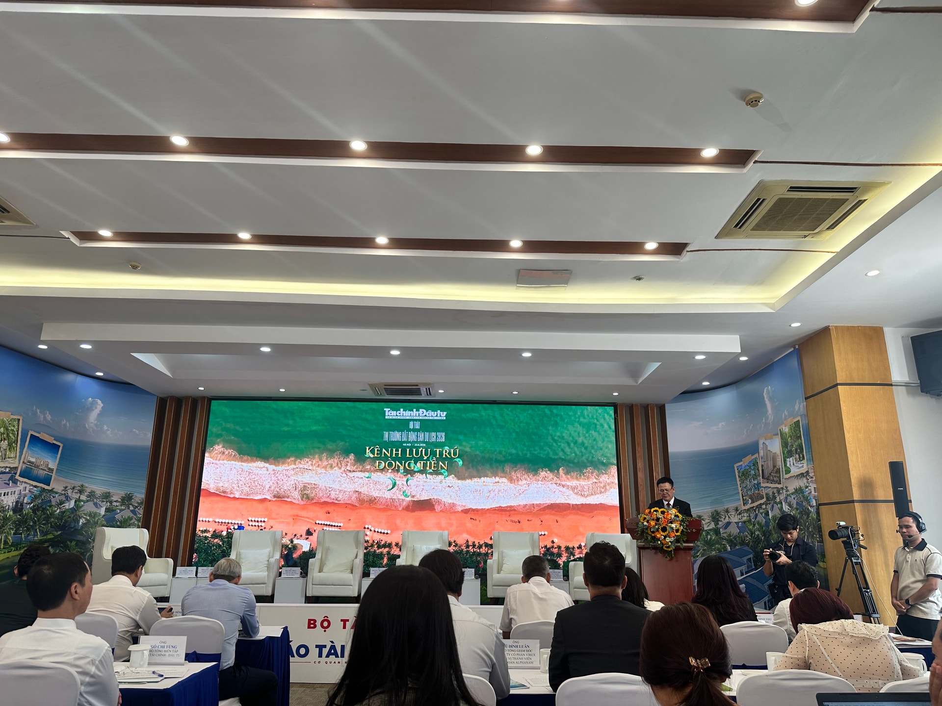 Điều gì đang tái định hình thị trường bất động sản du lịch Việt Nam?- Ảnh 2. Điều gì đang tái định hình thị trường bất động sản du lịch Việt Nam?- Ảnh 2.