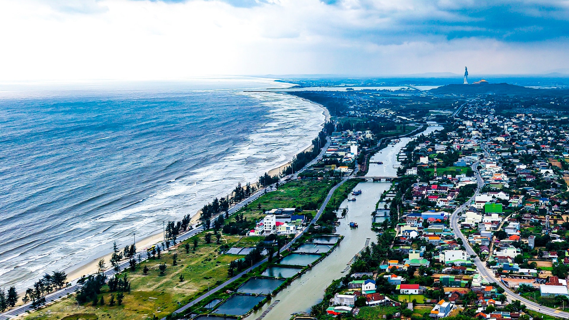 NHSLand làm khu đô thị sinh thái hơn 5.300 tỷ tại Quảng Ngãi - Ảnh 1. NHSLand làm khu đô thị sinh thái hơn 5.300 tỷ tại Quảng Ngãi - Ảnh 1.