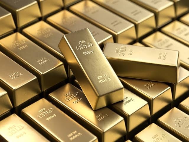 Giá vàng hôm nay 24/6: Giảm mạnh xuống dưới 4.100 USD, lo ngại Fed gây áp lực - Ảnh 1.