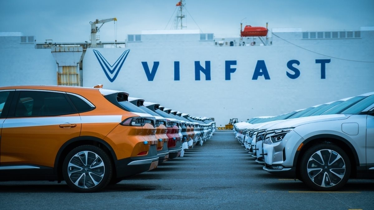 Tỷ phú Phạm Nhật Vượng không còn là Tổng Giám đốc của VinFast - Ảnh 1.