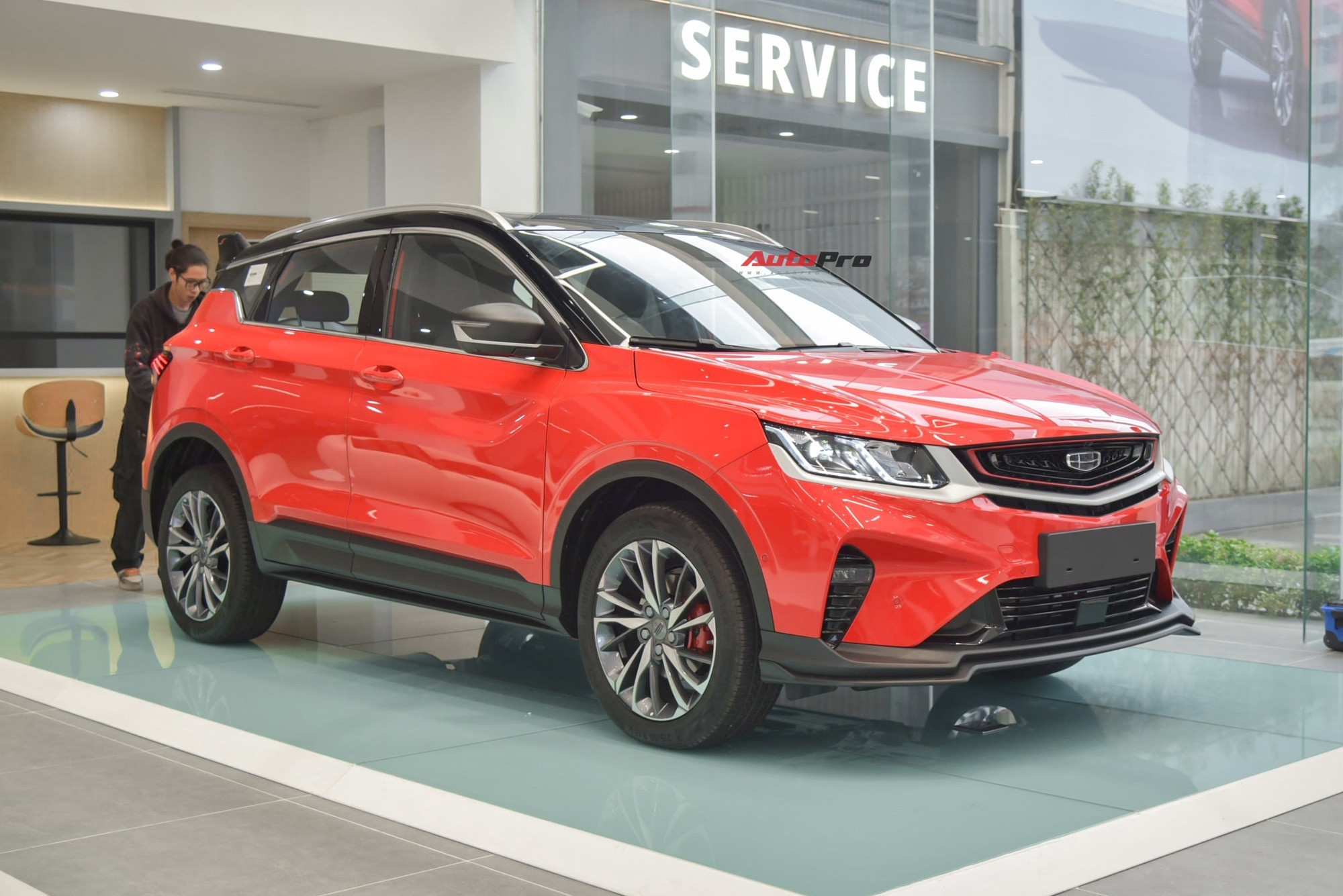 geely-coolray-xa-kho-1.jpg