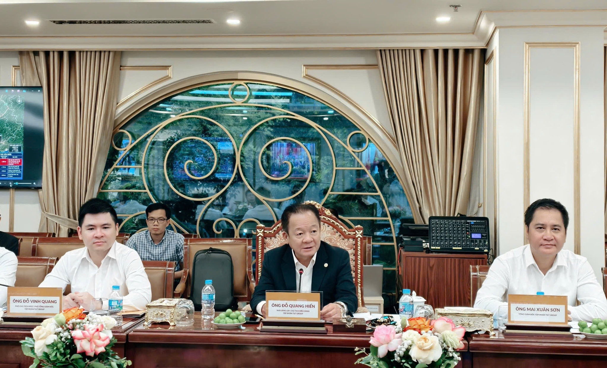 Tỉnh miền núi phía Bắc mời doanh nghiệp của bầu Hiển đầu tư phát triển kinh tế cửa khẩu- Ảnh 2.
