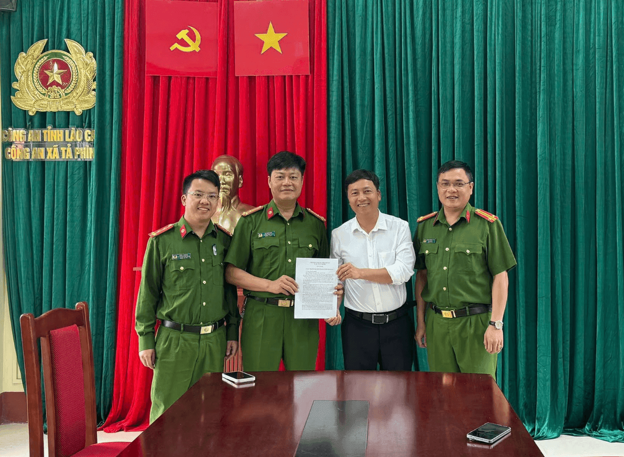 1(2).png