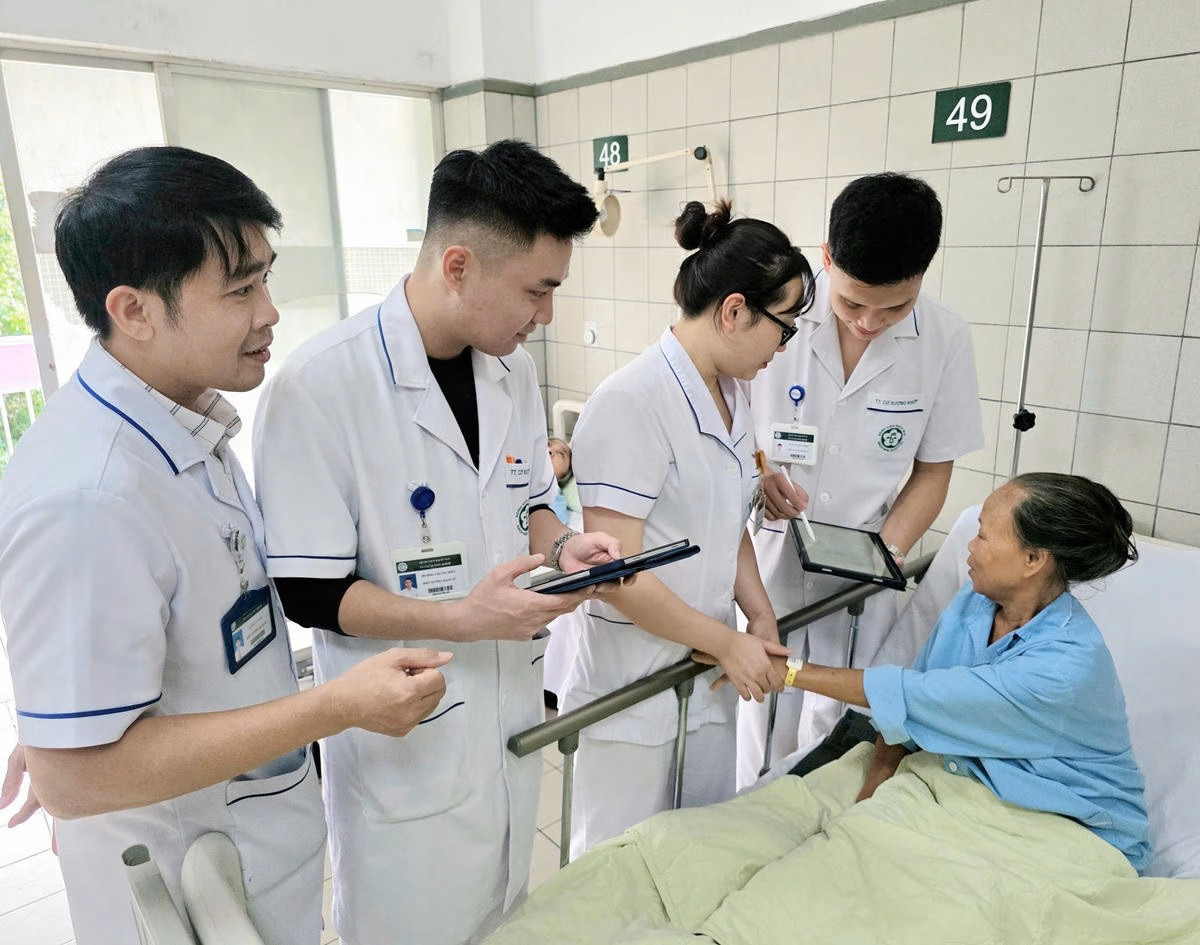 benh-vien-bach-mai-to-chuc-kham-suc-khoe-mien-phi-tai-ninh-binh-1781837663.jpeg