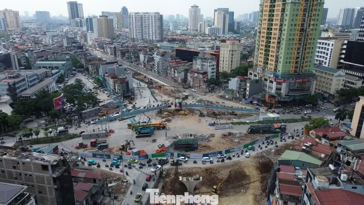 Hà Nội yêu cầu thông xe Vành đai 1 đoạn Hoàng Cầu - Voi Phục trước 2/9 - Ảnh 1.