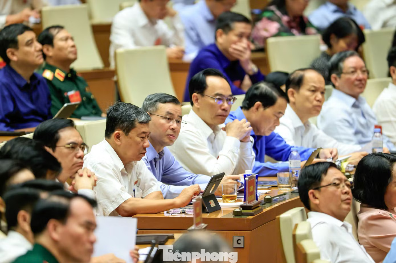 Tổng Bí thư, Chủ tịch nước: Không để nhà đầu tư phải đi qua quá nhiều cửa, mất quá nhiều thời gian và chi phí - Ảnh 4.