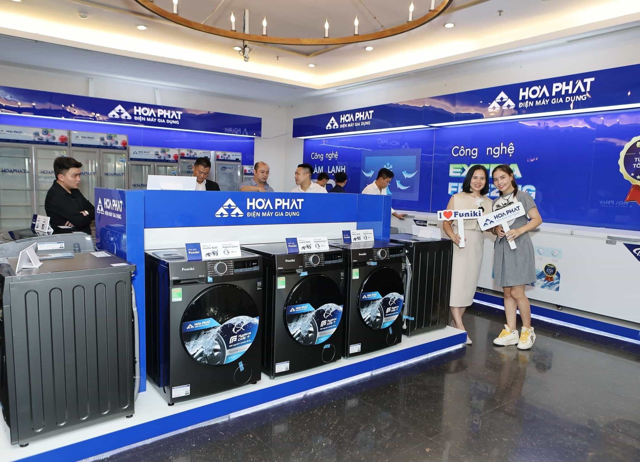 Điện máy Hòa Phát