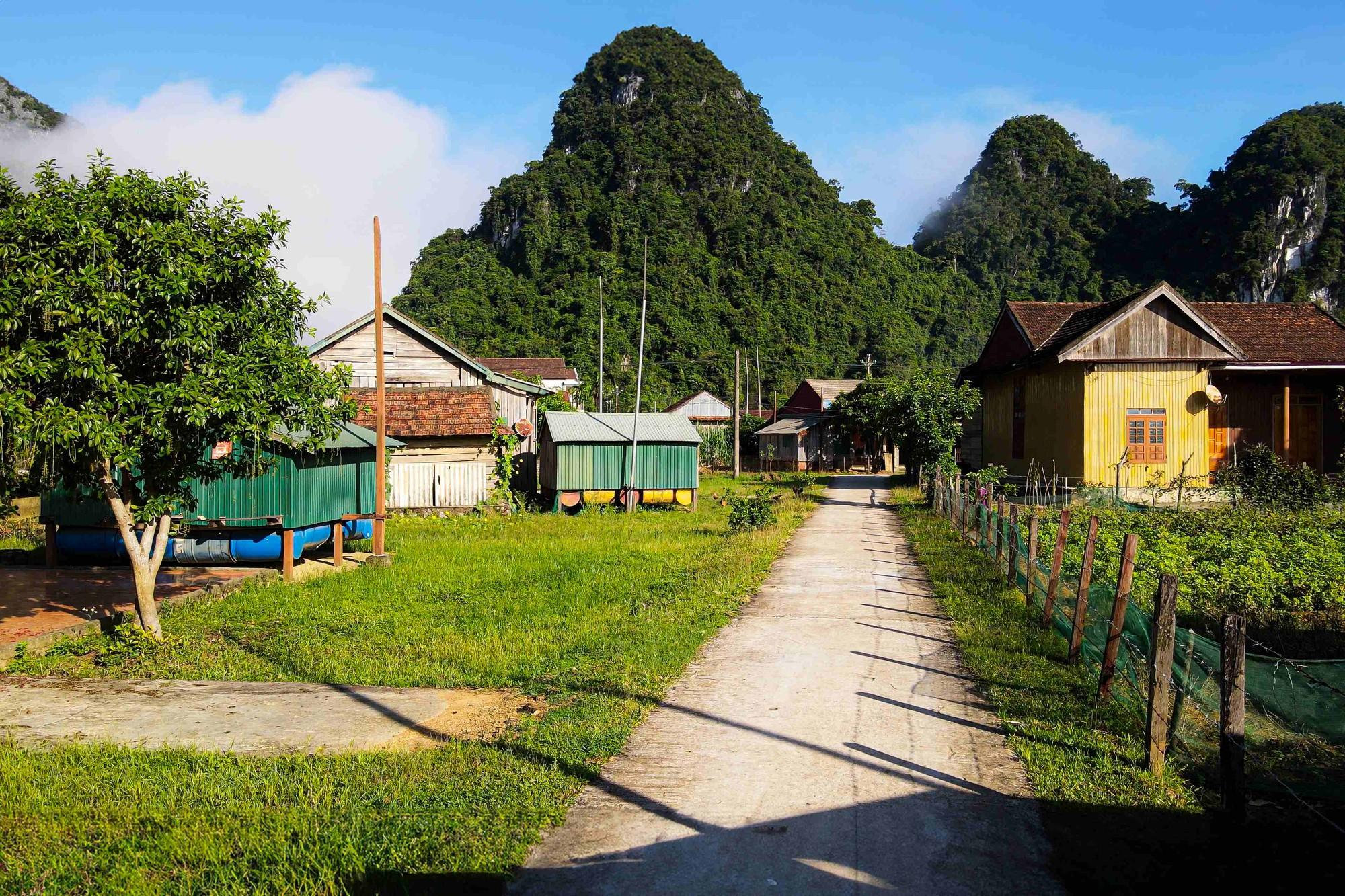 lang-tan-hoa-131-1697709343147983299609_1783158532.jpg