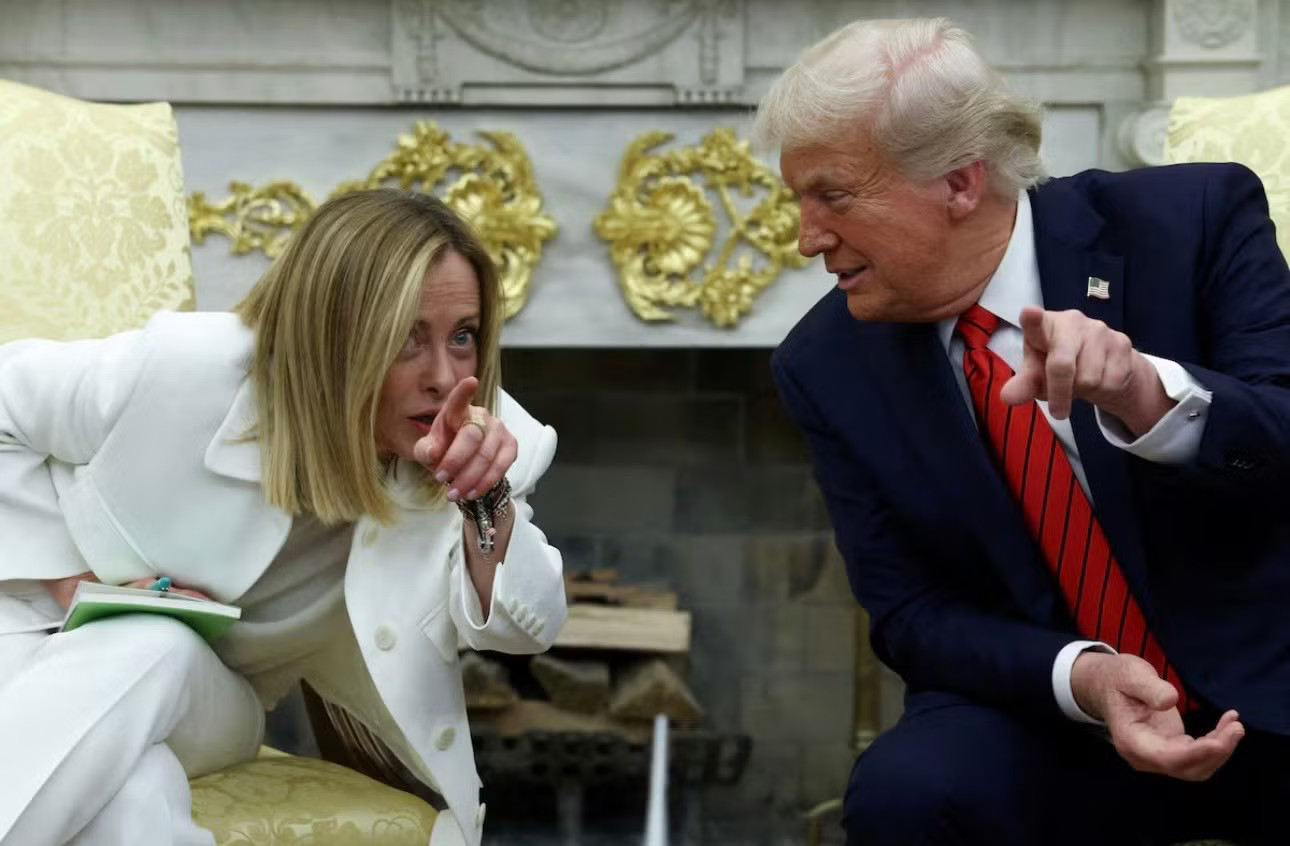 Tổng thống Mỹ Trump lại công kích Thủ tướng Ý - Ảnh 1.