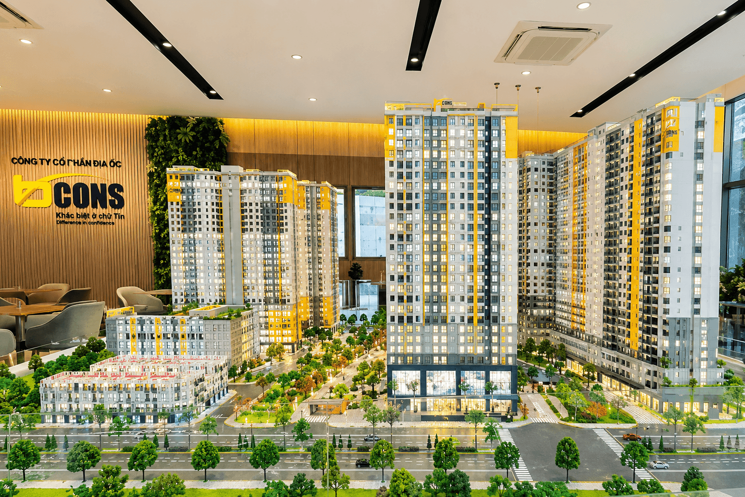 Trái phiếu lãi suất 12% và áp lực vốn tại Bcons: Khi địa ốc hết thời 'gọi vốn rẻ' - Ảnh 1.