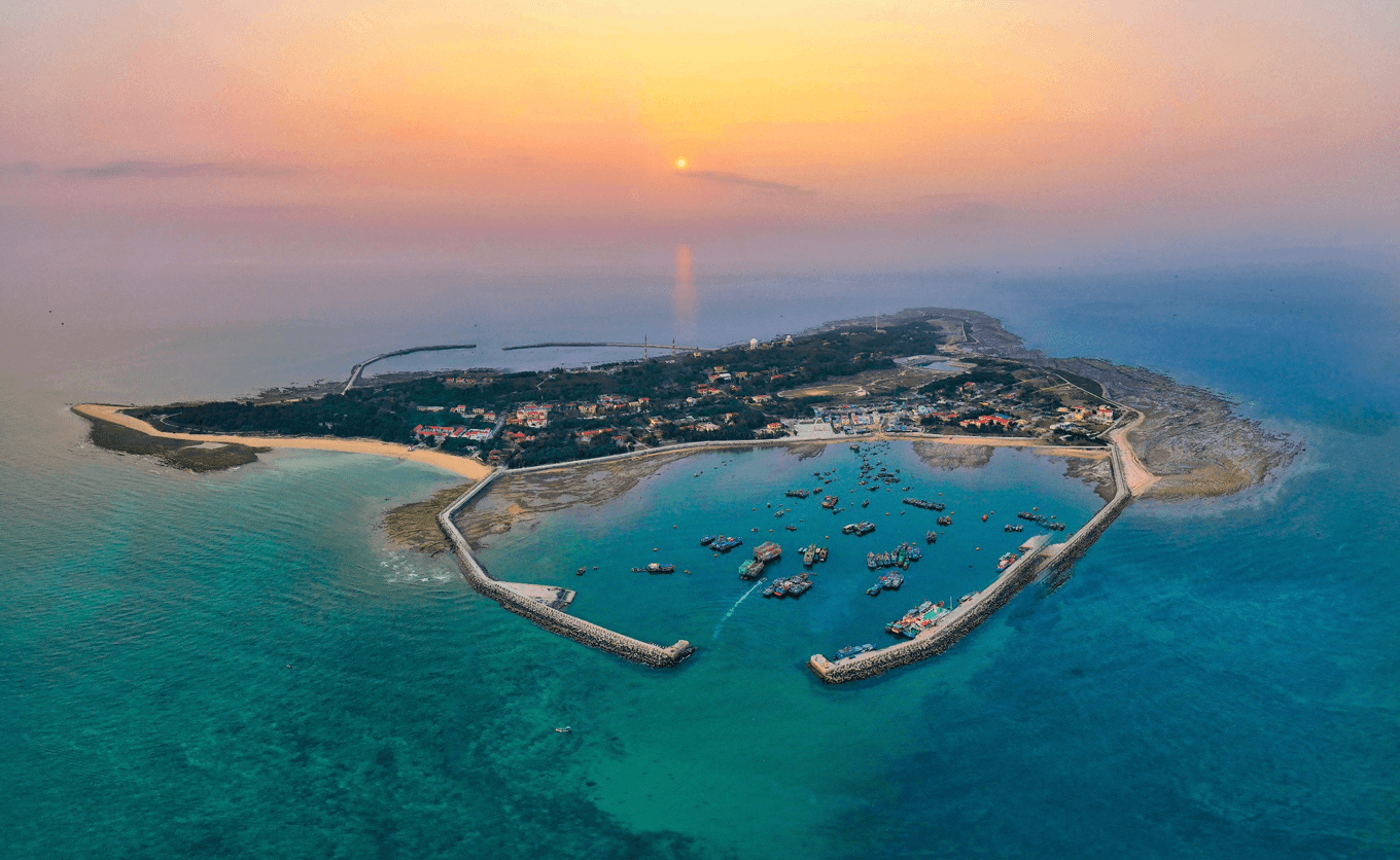 Việt Nam sẽ xây thêm sân bay mới, tọa lạc tại đặc khu xa bờ nhất Vịnh Bắc Bộ - Ảnh 1.
