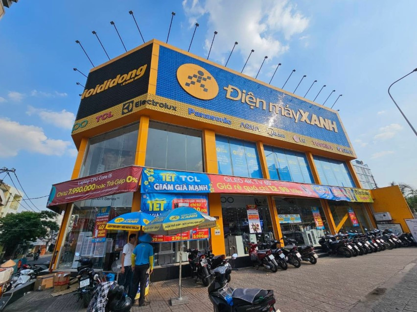 Từng khuyên nhà đầu tư mua 'cả MWG và IPO DMX', ông Đoàn Văn Hiểu Em vừa nâng sở hữu tại Thế Giới Di Động Từng khuyên nhà đầu tư mua 'cả MWG và IPO DMX', ông Đoàn Văn Hiểu Em vừa nâng sở hữu tại Thế Giới Di Động