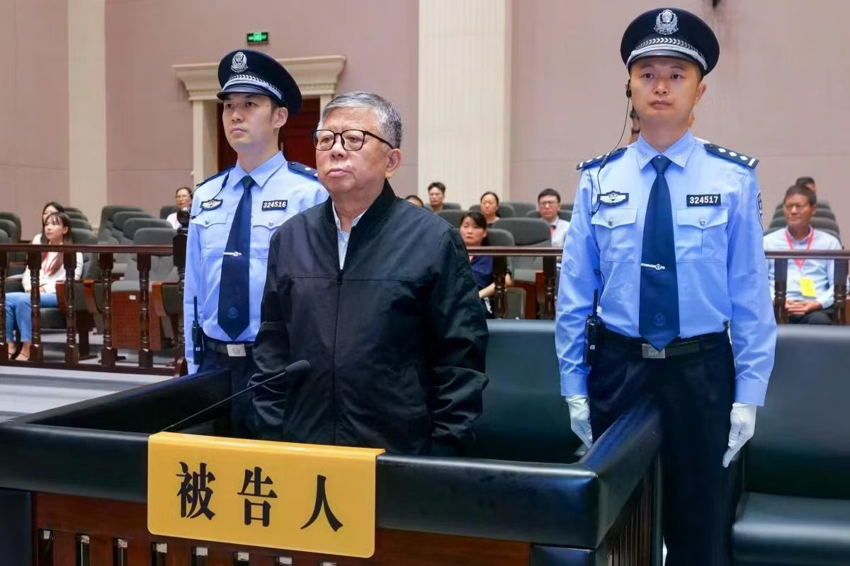 Ông Yang Youlin. (Ảnh: CCTV) Quan chức Trung Quốc lĩnh án tử hình vì nhận hối lộ trong 3 thập kỷ - Ảnh 1.