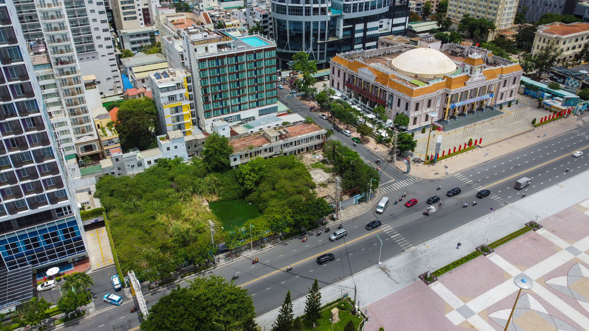 Một doanh nghiệp được thuê hơn 3.600m2 ‘đất vàng’ tại Khánh Hòa để xây tổ hợp thương mại, dịch vụ cao cấp - Ảnh 1.