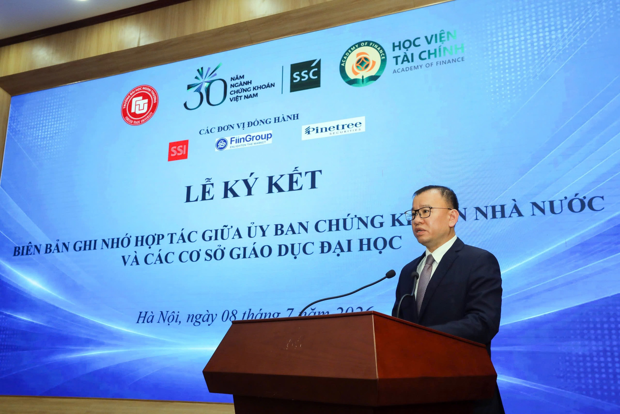 SSI đồng hành cùng UBCKNN đào tạo nhà đầu tư trẻ, xây nền tri thức cho thị trường vốn dài hạn - Ảnh 2.