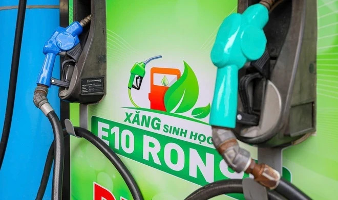 Bộ Công Thương lý giải vì sao chưa thể khẳng định xăng E10 giúp giảm ô nhiễm không khí ở Hà Nội, TP.HCM - Ảnh 1.