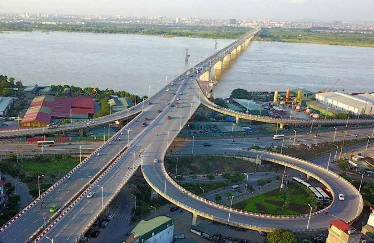 Hơn nửa năm mới đạt 35,8% kế hoạch giải ngân đầu tư công, nhiều bộ ngành dưới 5%