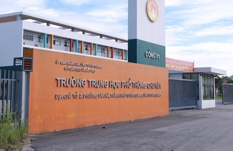 Chiều nay, Tuyên Quang chính thức thông tin kết quả điều tra vụ ‘mưa điểm 10’ môn Toán - Ảnh 1.