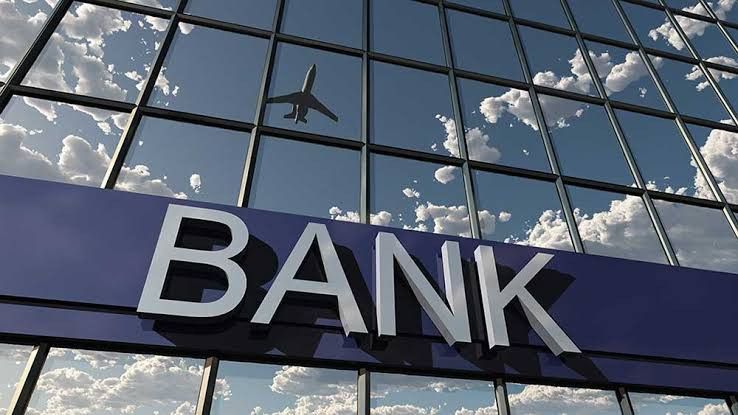 Ngân hàng đầu tiên công bố kết quả kinh doanh 6 tháng, lợi nhuận tăng 80%