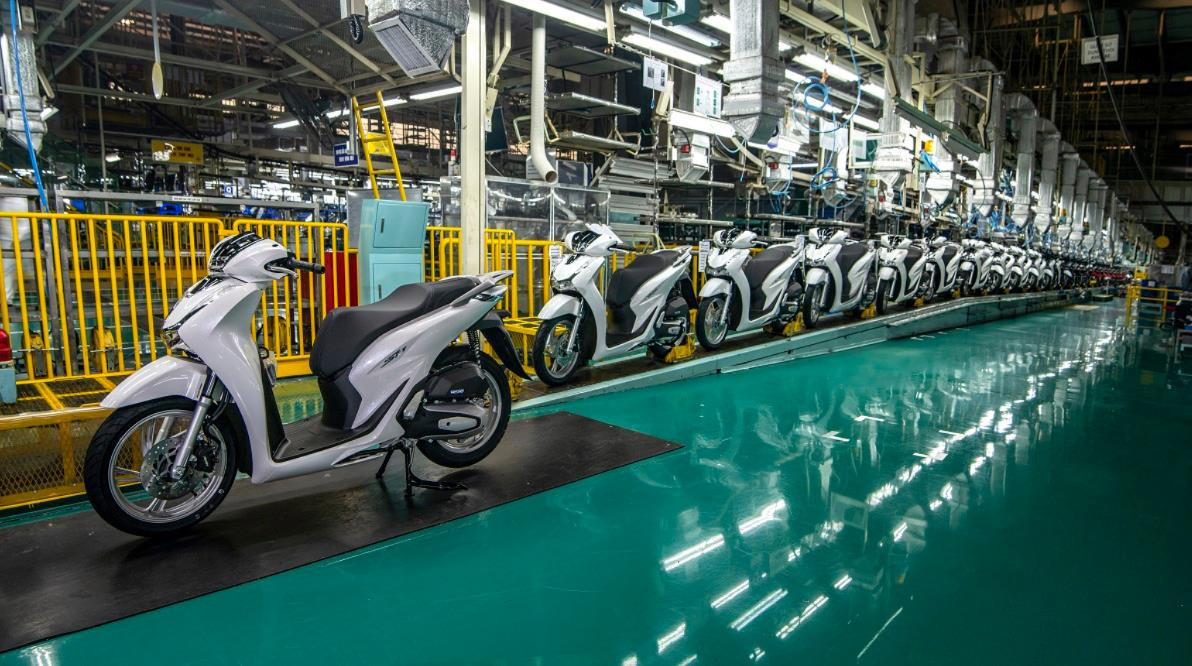 Bất chấp cạnh tranh từ VinFast, Honda vẫn bán 1,1 triệu xe trong nửa năm