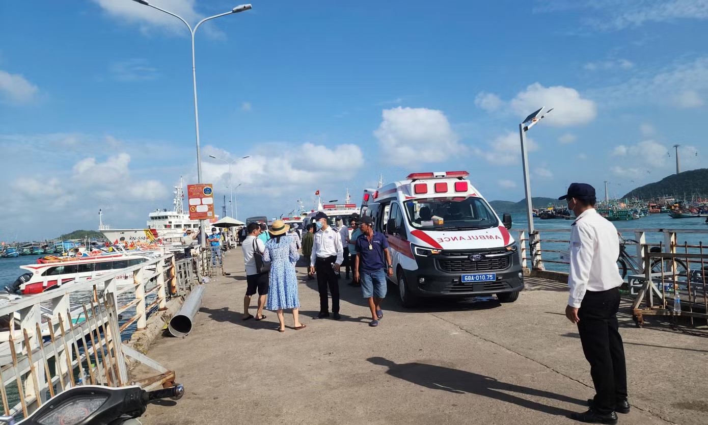 Vụ lật ca nô ở Phú Quốc khiến 15 du khách tử vong: An Giang chỉ đạo khẩn trương khắc phục hậu quả - Ảnh 2.