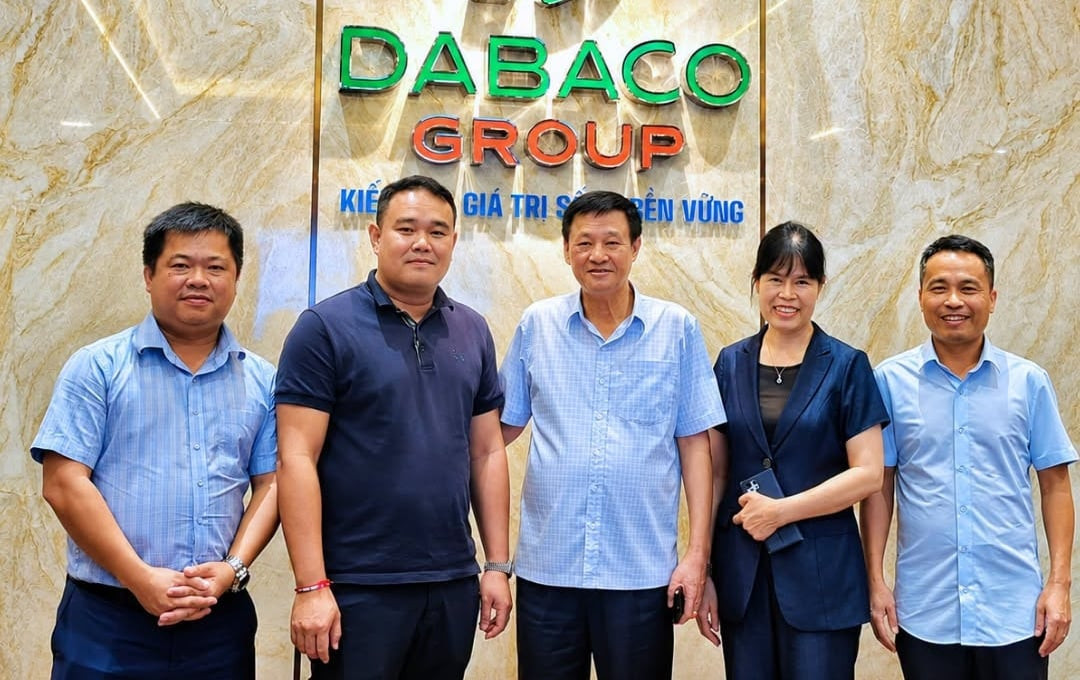 Dabaco (DBC) vừa đón khách nước ngoài, mảng heo giống có thêm đầu ra - Ảnh 1.