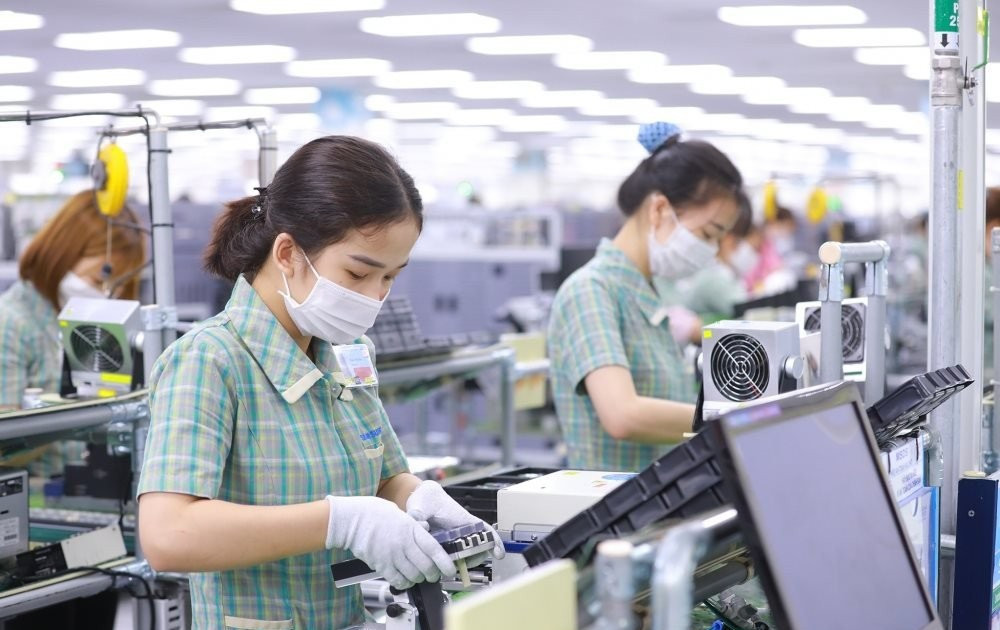 Nhập siêu tăng mạnh, vì sao thu ngân sách tăng 41.500 tỷ đồng?
