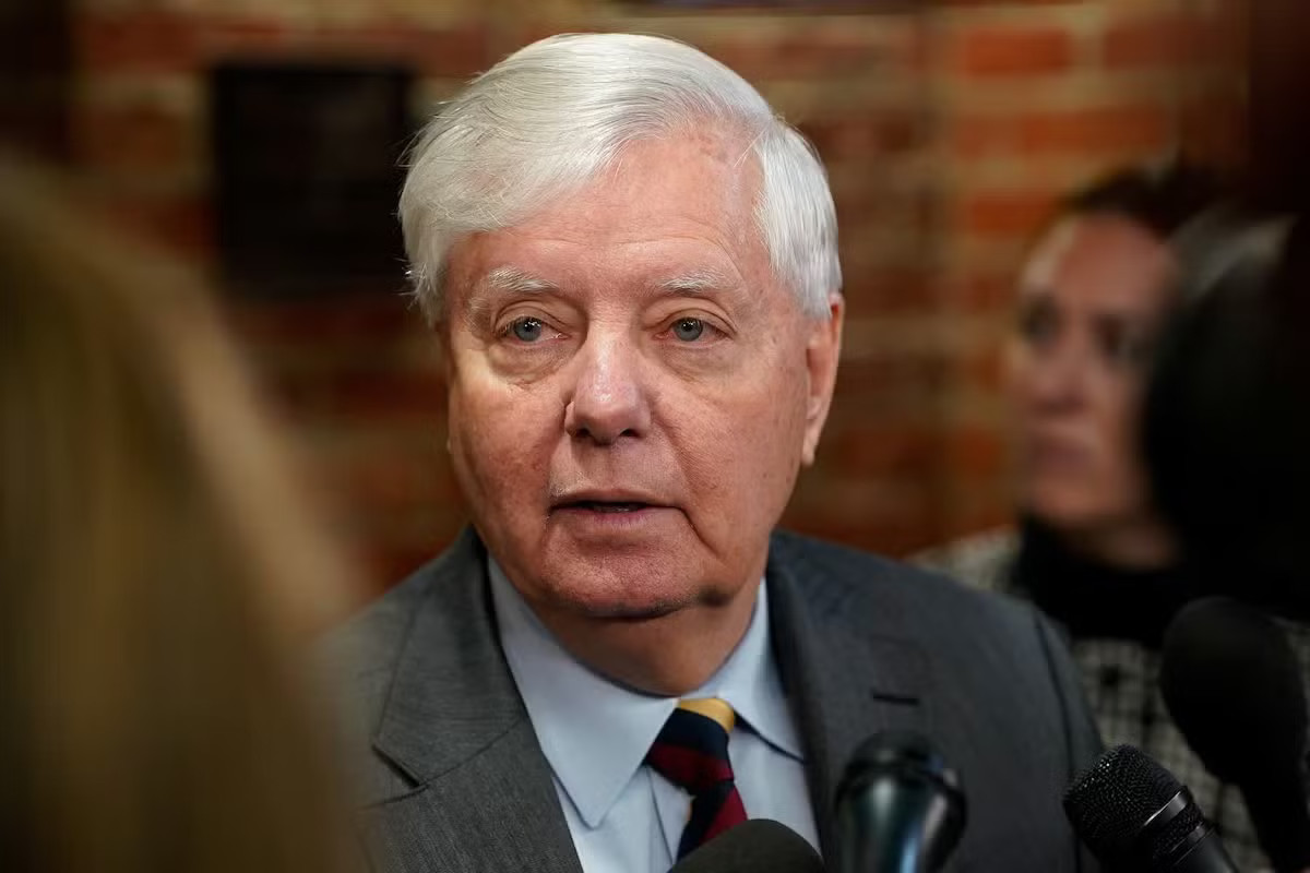 Thượng nghị sĩ Mỹ Lindsey Graham đột ngột qua đời - Ảnh 1.