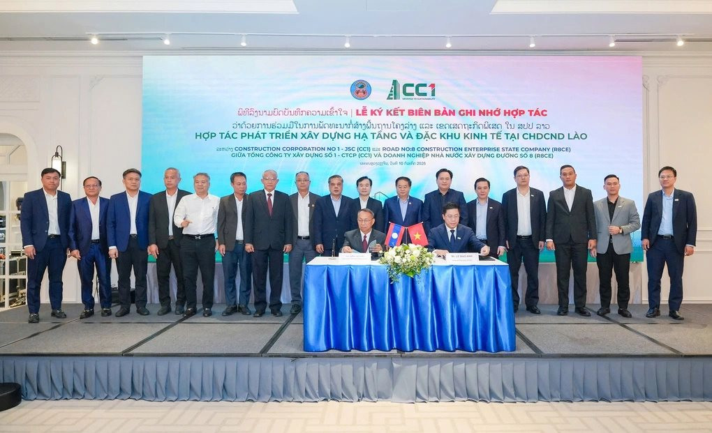 Một doanh nghiệp Việt ký liên tiếp hai thỏa thuận lớn tại Lào, mở đường cho loạt dự án cao tốc, đường sắt xuyên biên giới