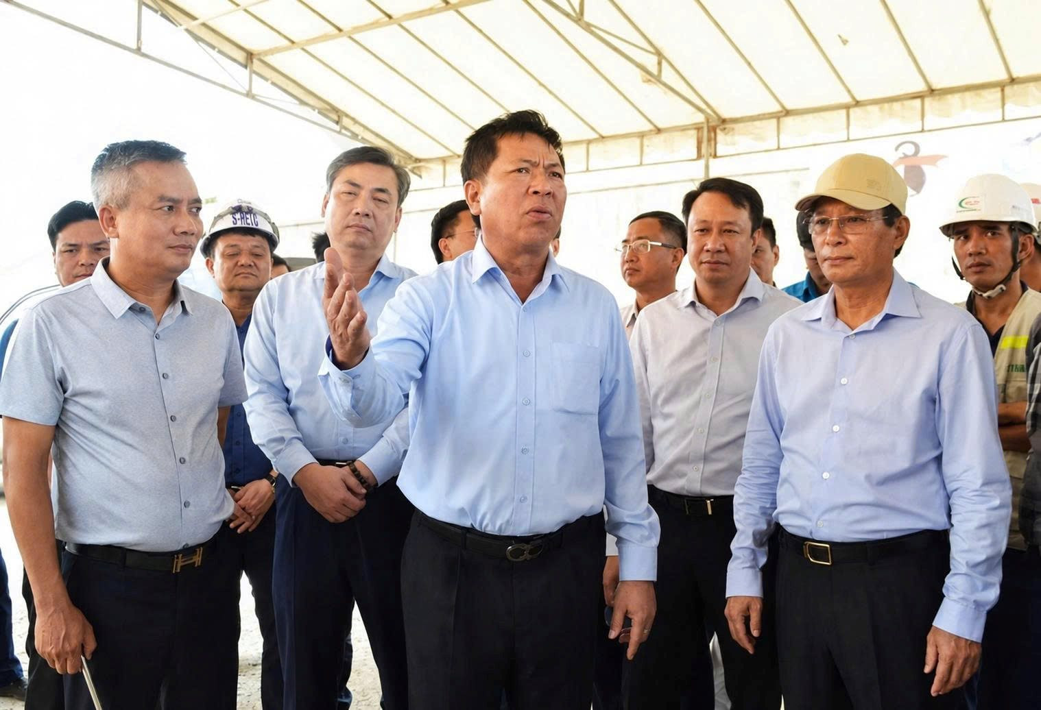 Bộ Xây dựng ra công điện, vào cuộc loạt dự án do Đèo Cả, Vinaconex, Sơn Hải, Trung Nam thi công