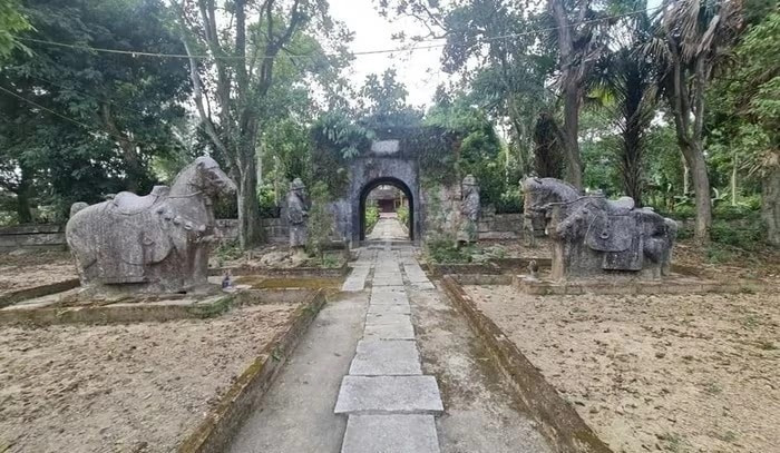 Dự án khai quật khảo cổ nhằm làm rõ giá trị lịch sử, kiến trúc và quy mô của di tích đền thờ Nguyễn Văn Nghi.