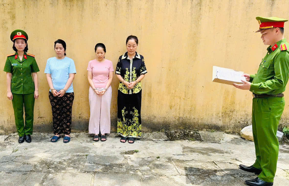 Tiếp tục mở rộng điều tra, công an khởi tố thêm một nhân viên PNJ-LAB trong vụ buôn lậu kim cương hơn 300 tỷ đồng