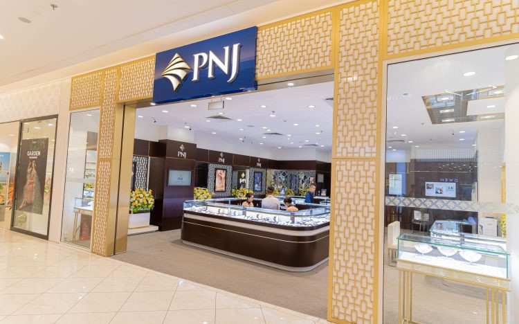 Cổ phiếu PNJ vừa tăng trần đã ‘đổi chiều’, chuyện gì đang xảy ra?