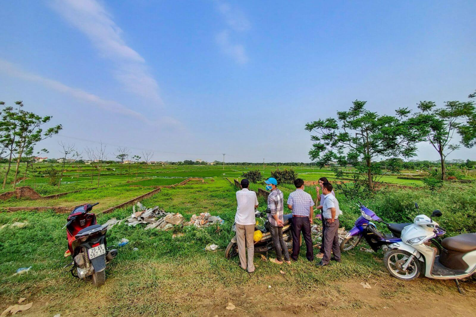 GS.TS. Hoàng Văn Cường: Đất đai không giống vàng hay gạo, đòi giá đất sát giá thị trường là 'không bao giờ làm được' - Ảnh 2.
