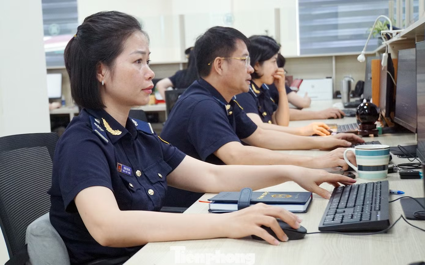 Hải Phòng thu gần 9.500 tỷ từ xuất nhập khẩu 1 tháng - Ảnh 1.