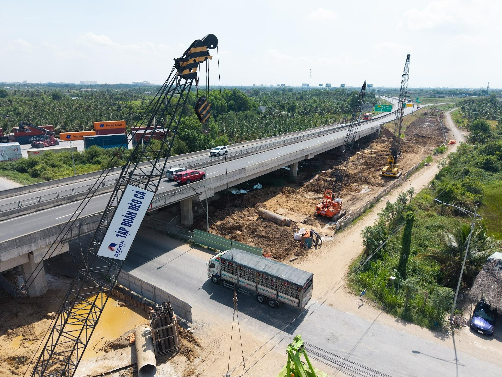 Chính thức ký hợp đồng tín dụng hơn 27.000 tỷ cho tuyến cao tốc trọng điểm phía Nam do liên danh Đèo Cả đầu tư - Ảnh 3.